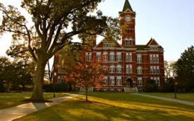 Small auburn campus