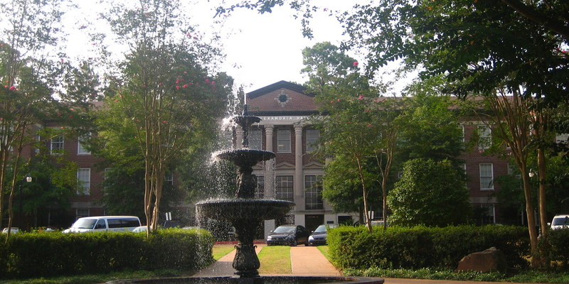 Medium fountain at louisiana college picture 232